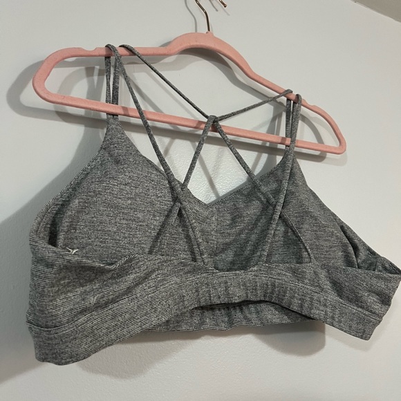 Strappy old navy sports bra - Picture 6 of 6